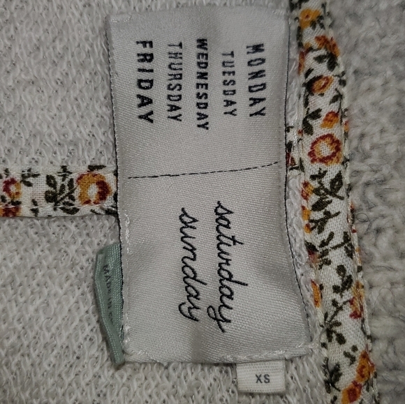 Cream Buttondown Sweater Large Collar New XS Anthropologie - Picture 5 of 6